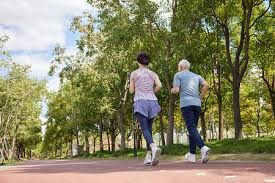 《战争雷霆》争议广告：现实空难照片引发玩家强烈反响